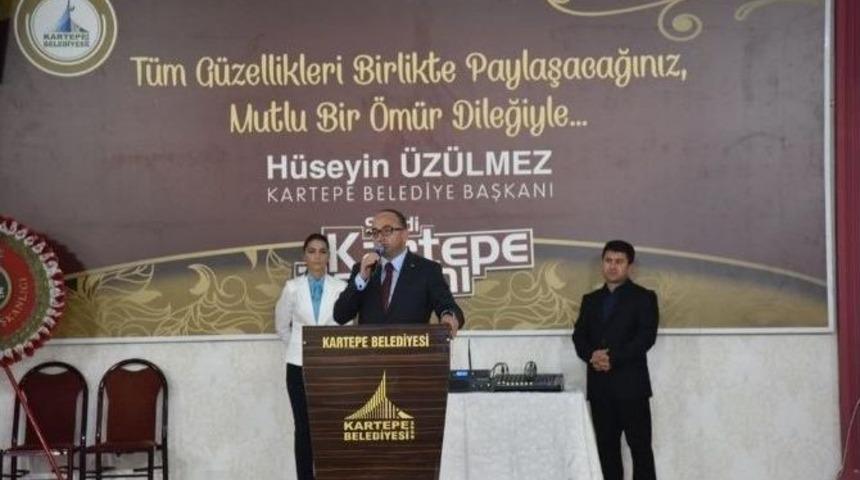 Kartepeliler, Başkan &Uuml;z&uuml;lmez&rsquo;in Ev Sahipliğinde Bayramlaştı