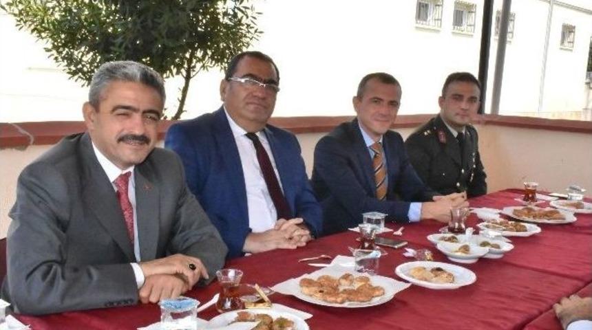 Nazilli Protokol&uuml; Bayramlaştı