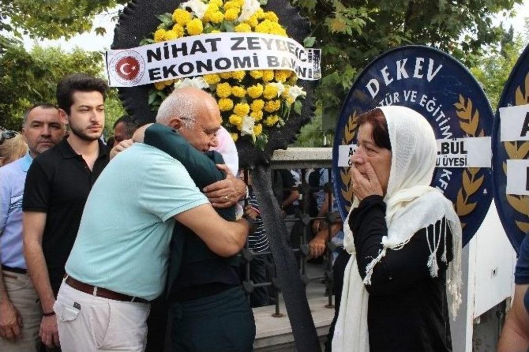 Chp Milletvekilinin Acı G&uuml;n&uuml;