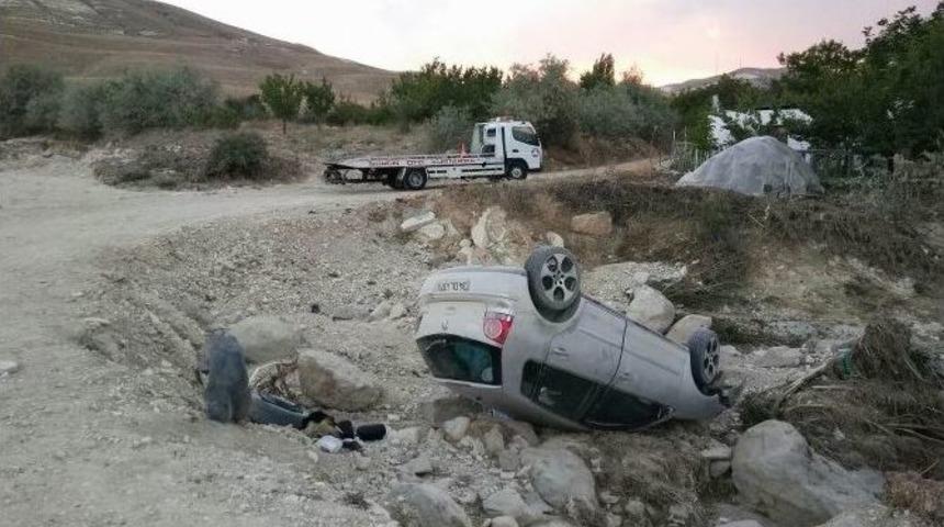 Sivas&rsquo;ta Trafik Kazası: 3 Yaralı