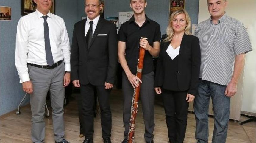 500 Yıllık Enstrümana Bilimsel Akort Buluşu