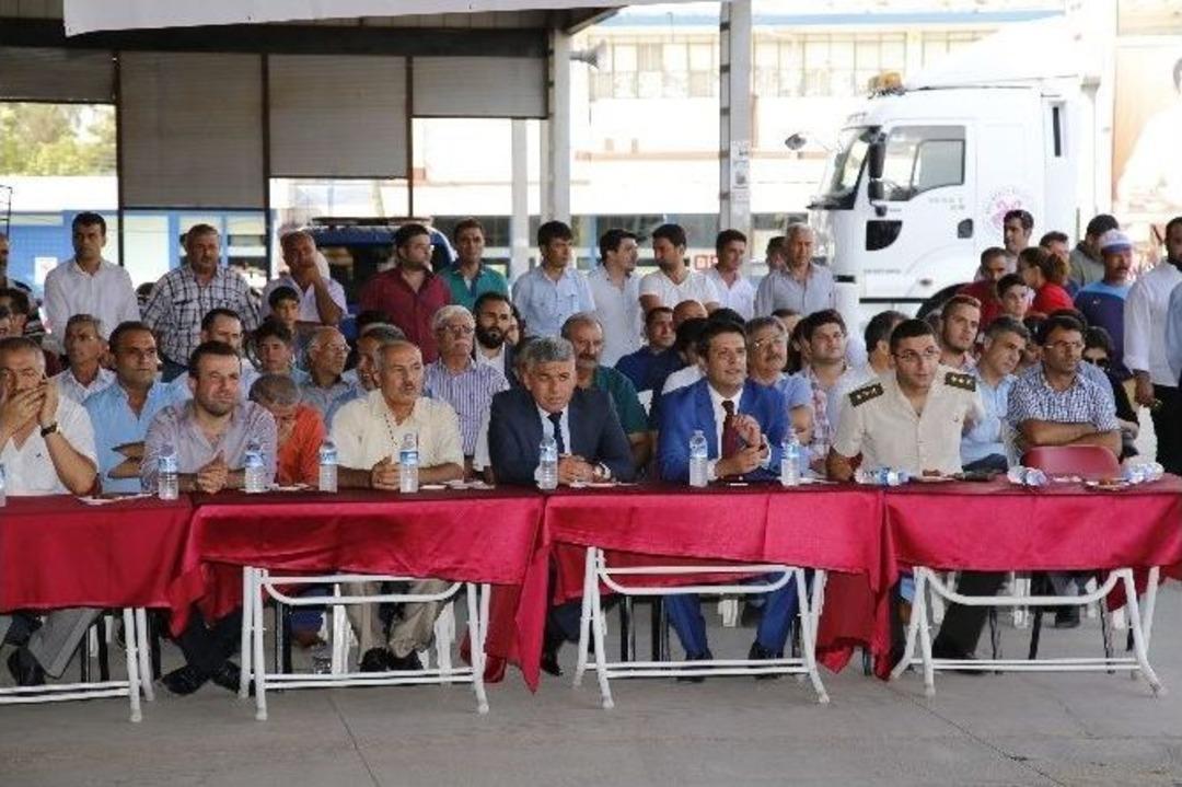 D&ouml;şemealtı&rsquo;nda Bayramlaşma