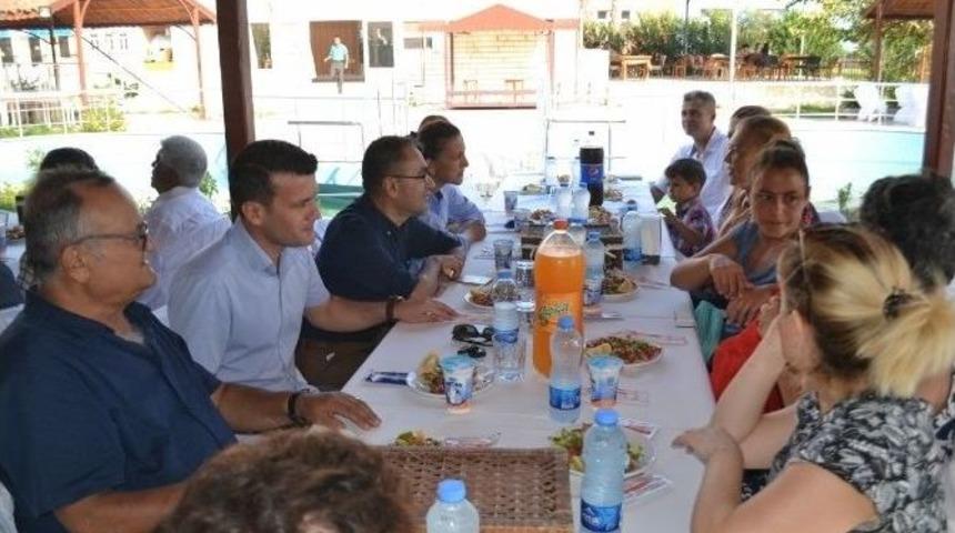 Saygun Paşa, Şehit Yakınları Ve Gazilerle Buluştu