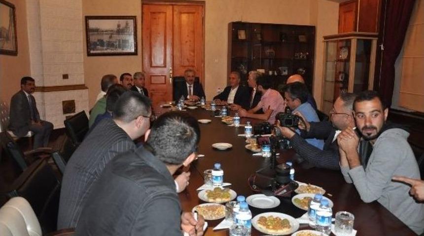 Ulaştırma, Denizcilik Ve Haberleşme Bakanı Arslan Kağızman&rsquo;da