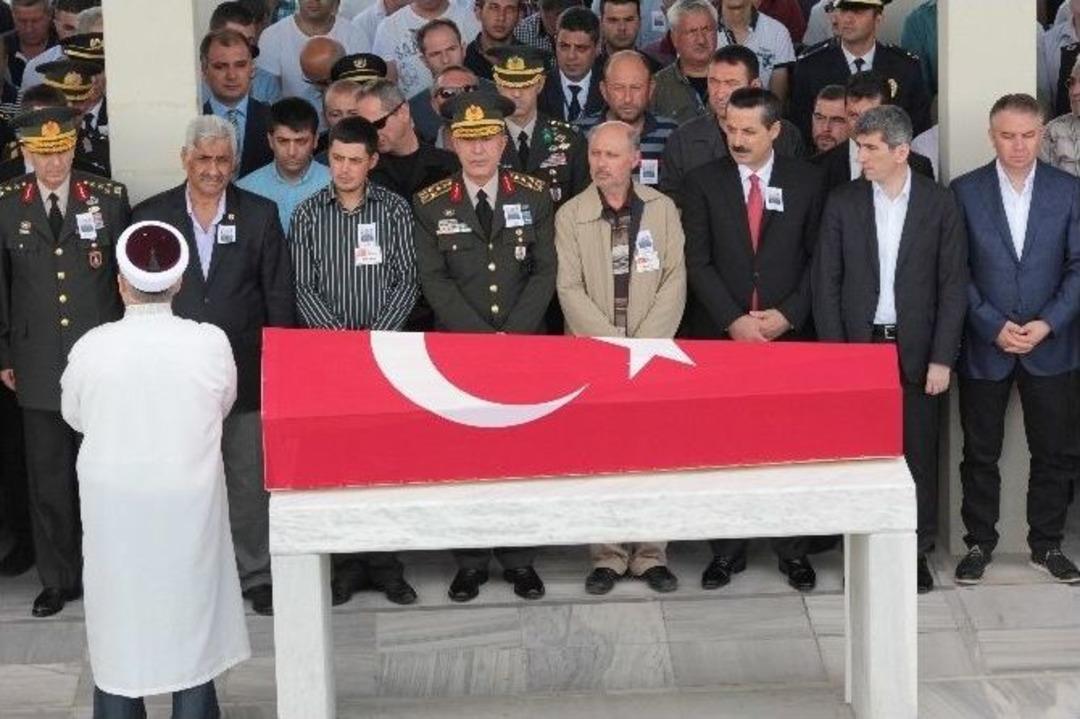 Başkent Şehidini Uğurladı