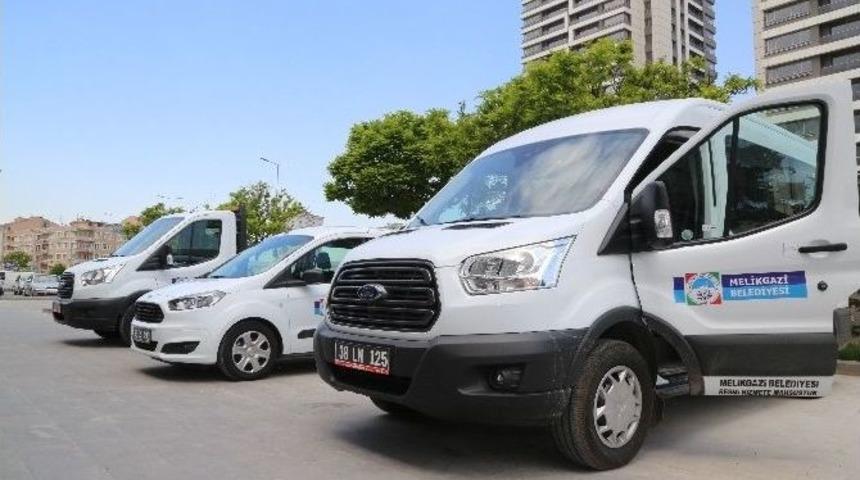 Melikgazi Belediyesi Ara&ccedil; Parkı Genişliyor