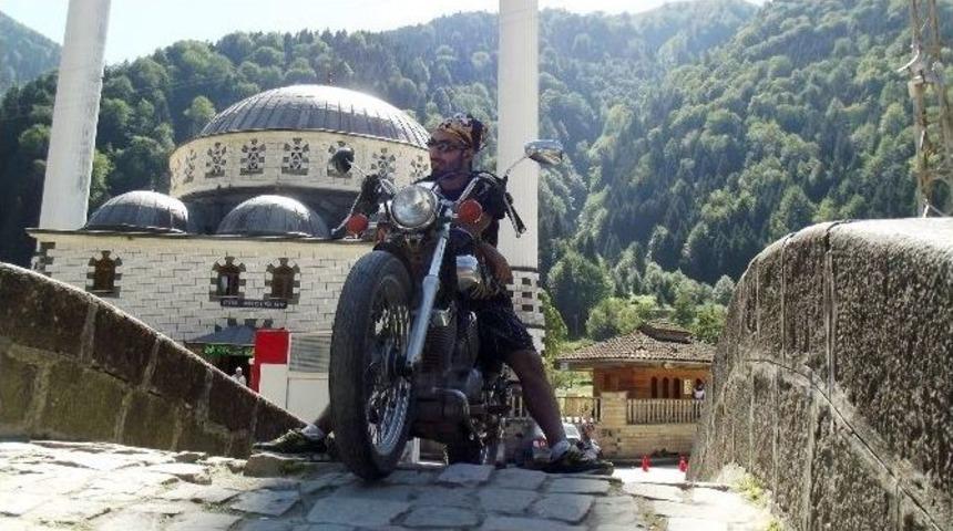 Motosiklet Kazası Kameralara Yansıdı