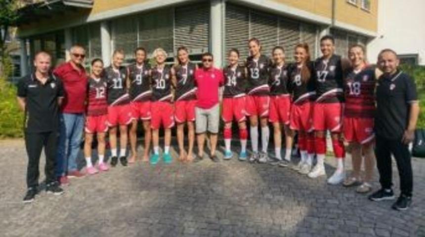 Anakentsporlu Oyuncular Uyum Sorununu Aştı