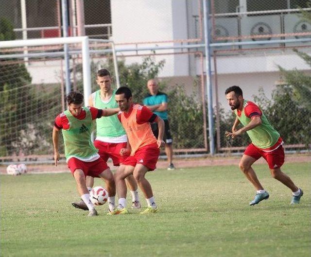 Mersin İdmanyurdu, Samsunspor Maçını Da Kazanıp, Çıkışa Geçmek İstiyor