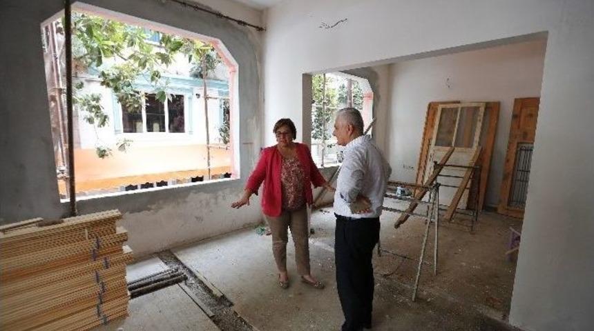 Karataş Dario Moreno Sanat Merkezi Geliyor