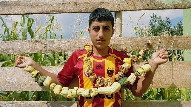 K&ouml;ylerde Kışlık Yiyecek Mesaisi Başladı 1