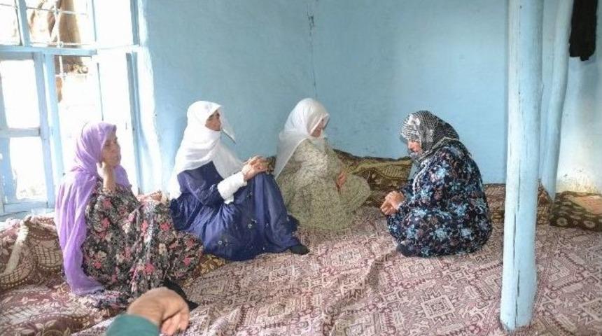 Yaşlı &Ccedil;ift Bayramı Buruk Ge&ccedil;irdi