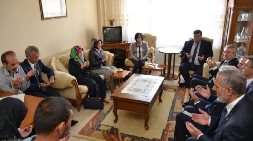 Erzincan&rsquo;da Toplu Bayramlaşma T&ouml;reni D&uuml;zenlendi