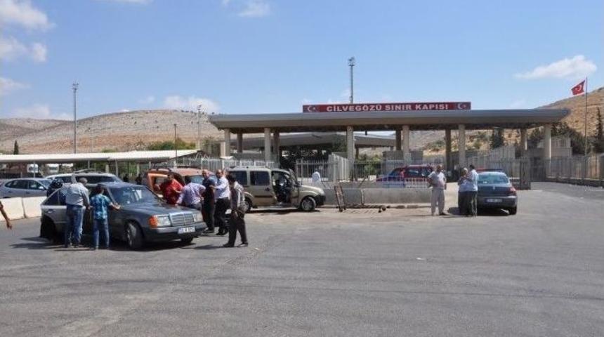 Bm&rsquo;nin Yardım Tır&rsquo;ları Cilveg&ouml;z&uuml;&rsquo;nde Bekliyor