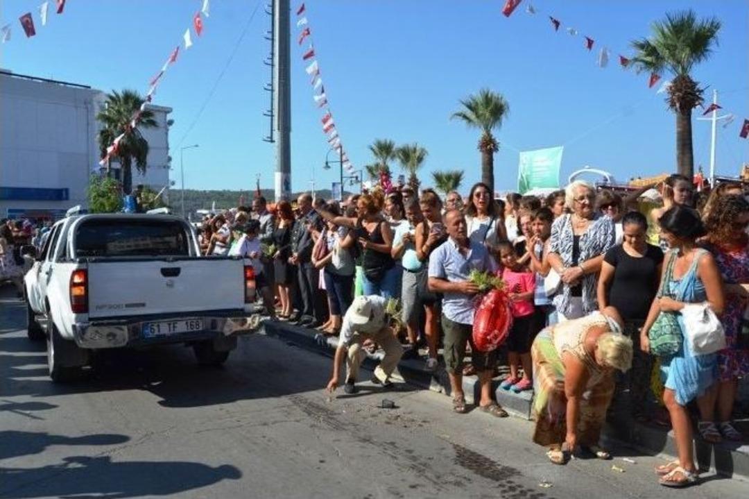 Ayvalık&rsquo;ın D&uuml;şman İşgalinden Kurtuluşunun 94. Yıld&ouml;n&uuml;m&uuml; Coşkuyla Kutlandı