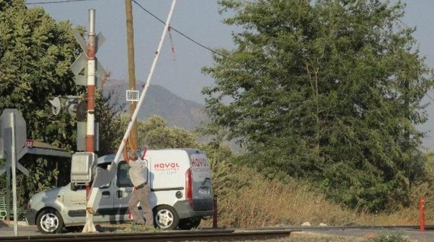 S&uuml;rekli Arızalanan Bariyerler Sorun Olmaya Başladı