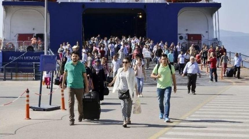 Bandırma Limanı&rsquo;nda Tatil D&ouml;n&uuml;ş&uuml; Yoğunluğu