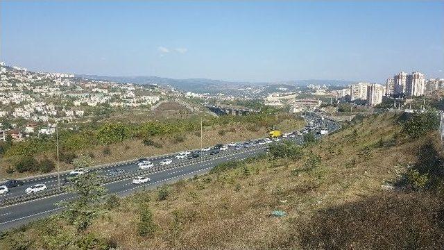 Tem’de İstanbul’a Dönüş Yoğunluğu Sürüyor