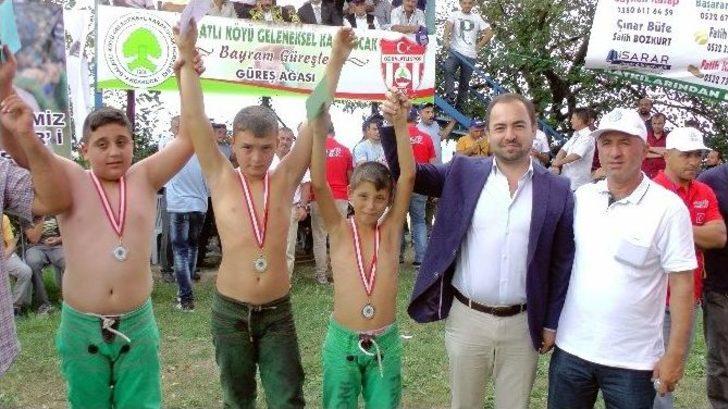 Karakucak Güreşlerine İlgi Azaldı G1