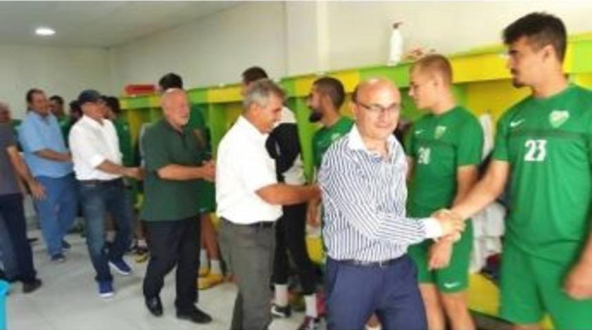 Altınova Belediyespor Bayramlaştı