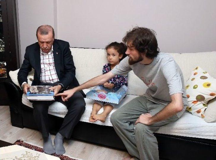 Cumhurbaşkanı Erdoğan’dan 15 Temmuz Şehitlerinin Ailelerine Ziyaret G1