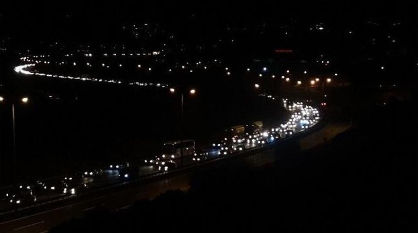 Tem&rsquo;de İstanbul&rsquo;a D&ouml;n&uuml;ş Yoğunluğu