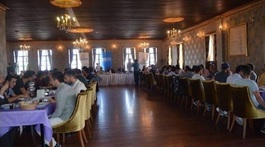 Erzurum&rsquo;da Uluslararası &Ouml;ğrenci Derneğinin Geleneksel Bayramlaşma T&ouml;reni Yapıldı