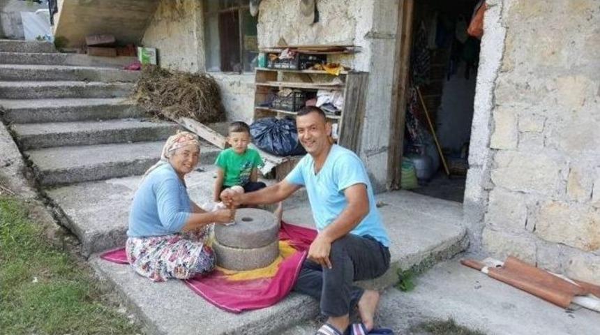 El Değirmenlerinin Tadı Başka