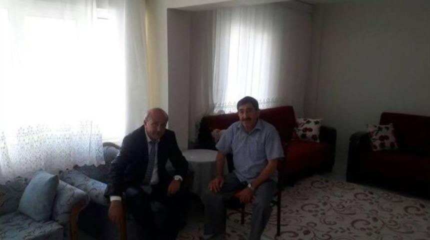 Başkan Aydoğdu&rsquo;dan Şehit Ailelerine Ziyaret