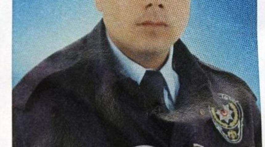 44 Yaşındaki Polis Memuru Kansere Yenik D&uuml;şt&uuml;