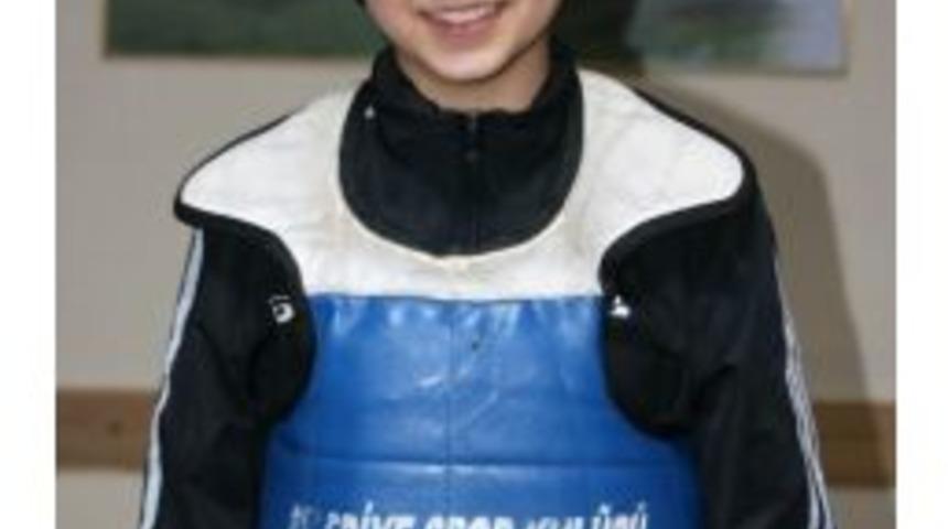 Milli Tekvandocunun Avrupa Başarısı Beyşehir&rsquo;de Sevin&ccedil;le Karşılandı