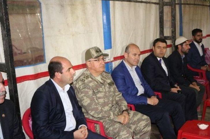 Bakan Soylu, Şehit Aileleri Ziyaret Edip Söz Verdi G4