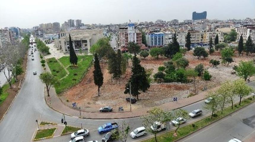 Muratpaşa&rsquo;da Eski Gecekondu Alanı Parka D&ouml;n&uuml;yor