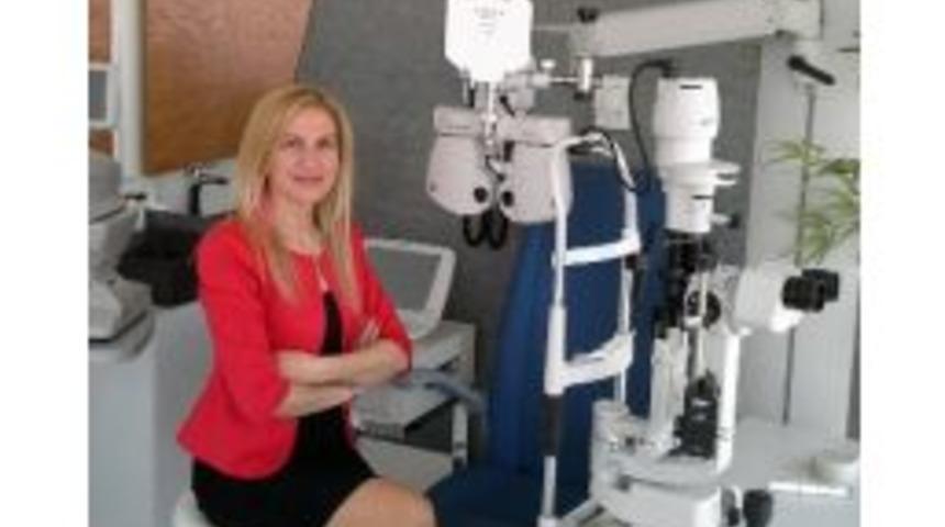 G&ouml;zlerinizi Aşağıya Doğru Bastırarak Silmeyin