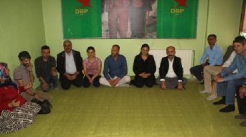 Hakkari&rsquo;de G&ouml;zaltına Alınan 27 Kişiden &Uuml;&ccedil;&uuml; Serbest