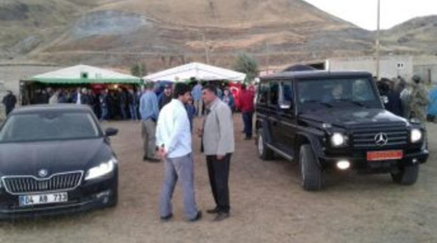 Başbakan Binali Yıldırım&rsquo;dan, Şehit Ailelerine Ziyaret