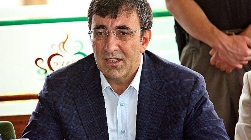 Ak Parti Genel Başkan Yardımcısı Yılmaz Bing&ouml;l&rsquo;de