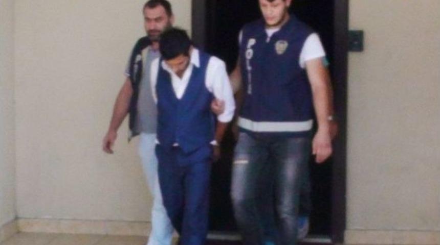 Sancaktepe&rsquo;de &Ouml;zel Halk Otob&uuml;s&uuml;ne Silahlı Saldırının Faili Yakalandı