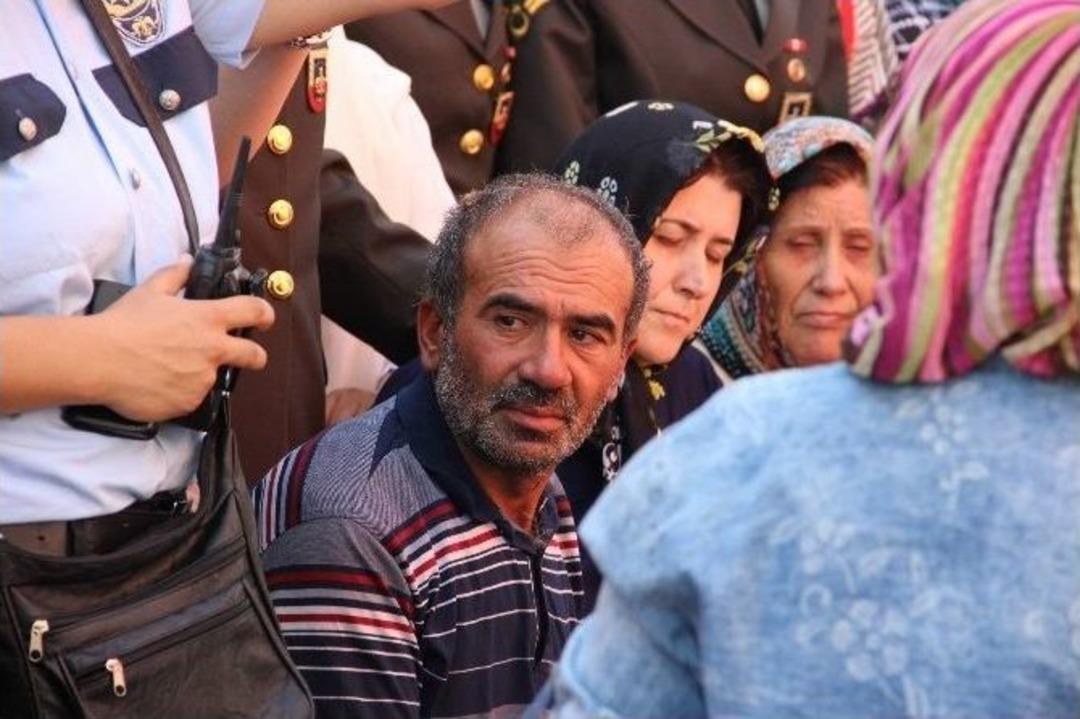 Bakan Recep Akdağ Şehit Cenazesine Katıldı