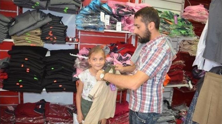Fatsa&rsquo;da Okul Alışverişi Hareketli