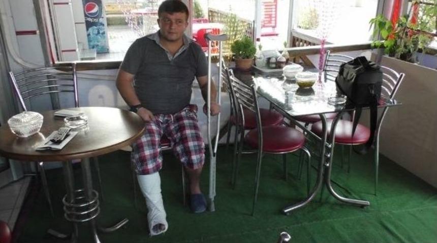 Torpilin &Uuml;zerine Bastı, Parmakları Kırıldı