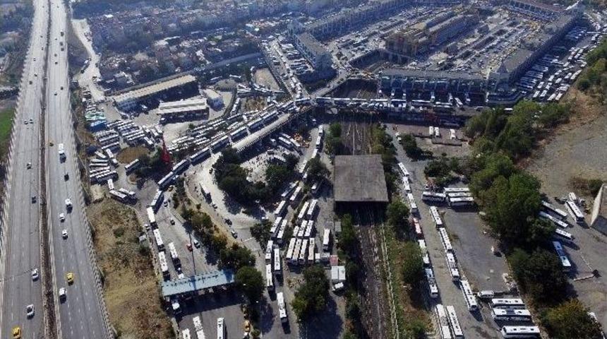 B&uuml;y&uuml;k İstanbul Otogarı&rsquo;ndaki D&ouml;n&uuml;ş Trafiği Havadan G&ouml;r&uuml;nt&uuml;lendi