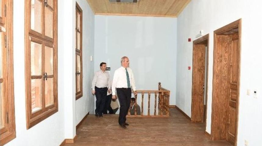 B&uuml;y&uuml;kşehir&rsquo;den Bir Restorasyon Da Kayhan&rsquo;a