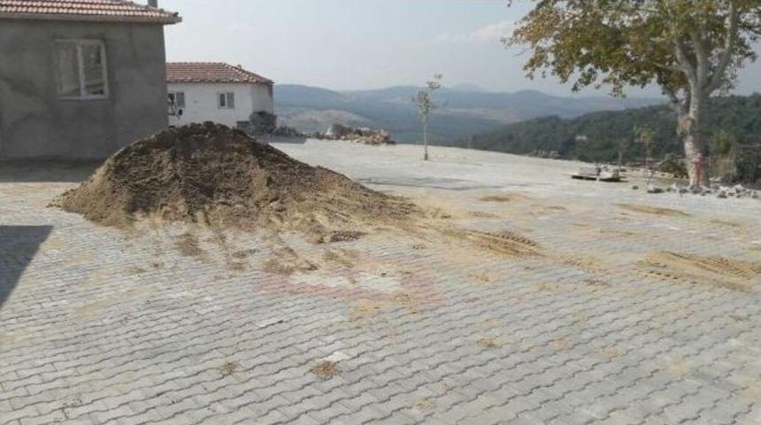 Bademler&rsquo;e 15 Bin Metrekarelik Parke Taşı