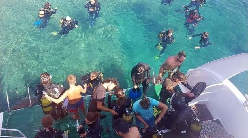 Bayramda Mavi D&uuml;nyayla Tanıştılar