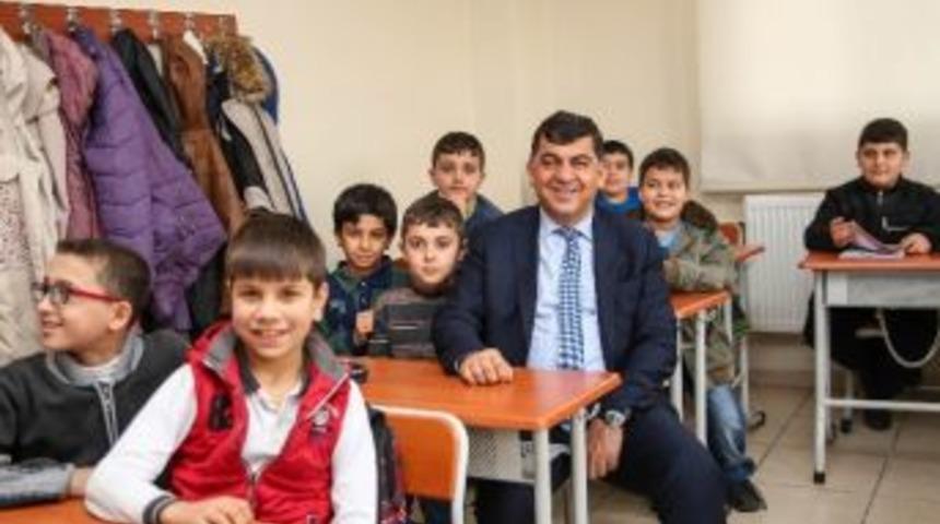 Şehitkamil Belediye Başkanı Rıdvan Fadıloğlu: