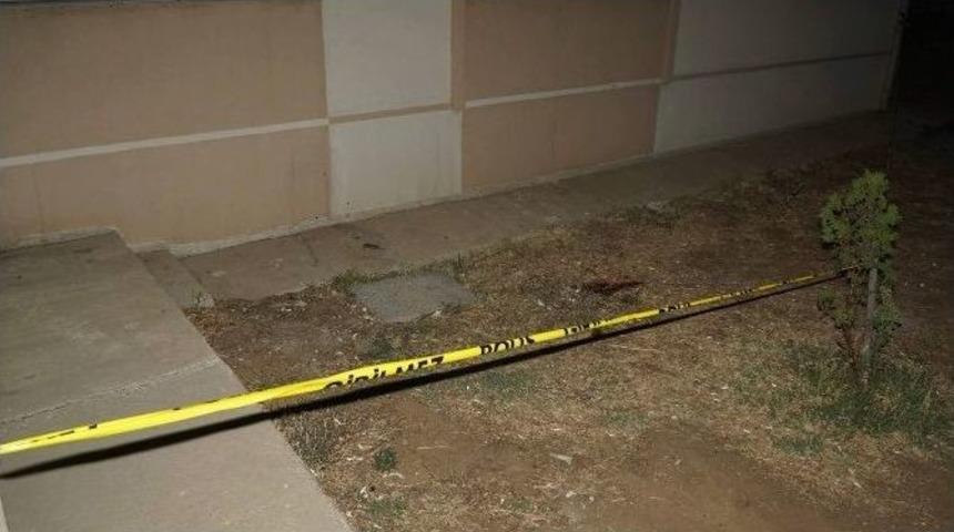 4. Kattan D&uuml;şen &Ccedil;ocuk Ağır Yaralandı