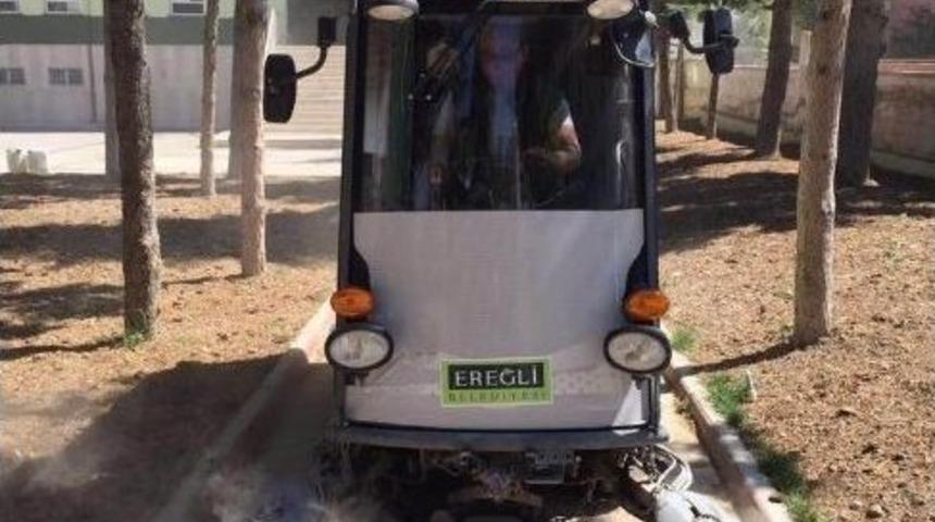 Ereğli Belediyesi Okulları Temizledi