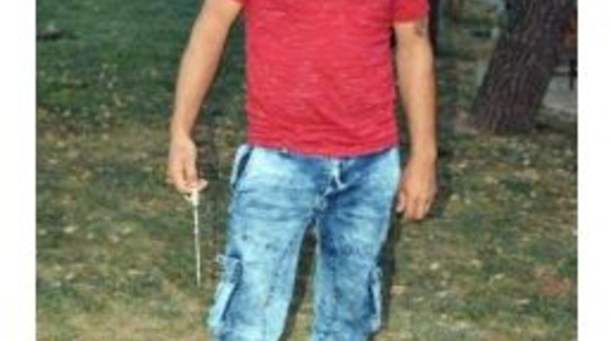 Bah&ccedil;esine Giren Genci Vurarak &Ouml;ld&uuml;rd&uuml;