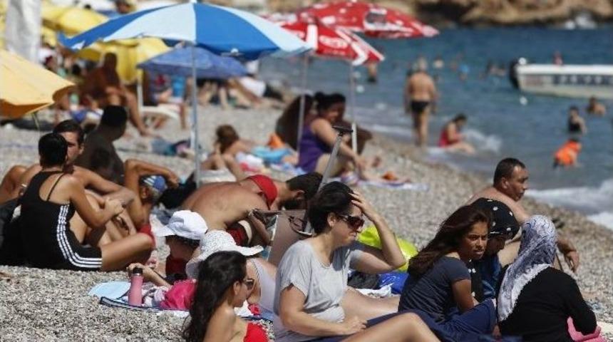 Antalya&rsquo;da Sıcak Hava